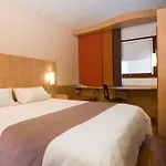 Ibis Ostrobramska Hotel Varšava