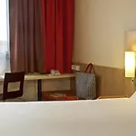 Ibis Ostrobramska 2* Varšava