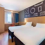 Hotel Ibis Ostrobramska
