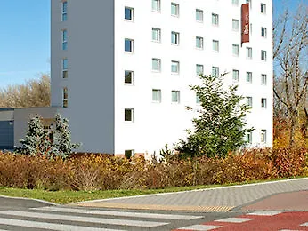 Ibis Ostrobramska Hotel 2*
