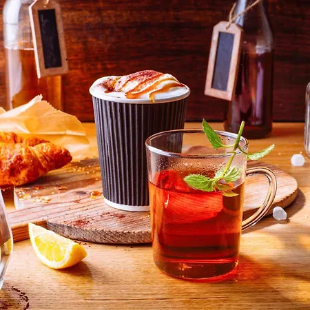 Ibis Ostrobramska 호텔 2*