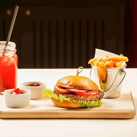 호텔 Ibis Ostrobramska