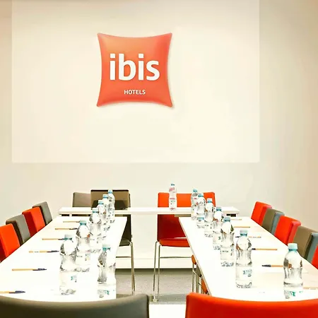 Hotel Ibis Ostrobramska Warschau