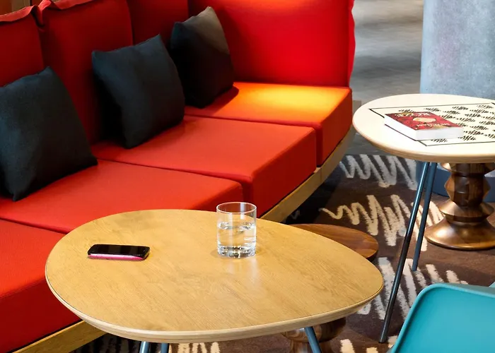 Отель Ibis Ostrobramska