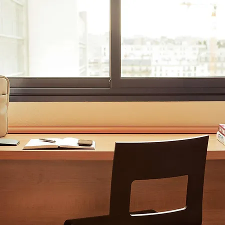 Ibis Ostrobramska 2* Varşova