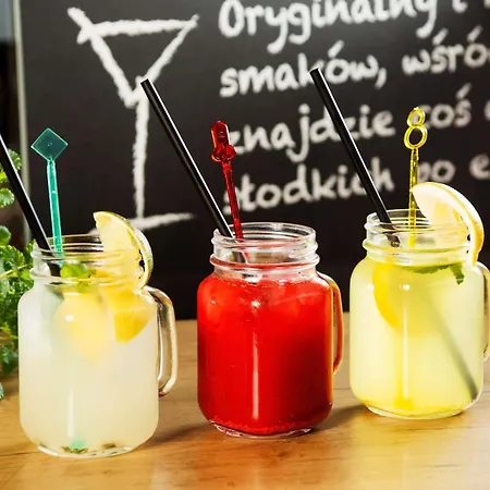 Ibis Ostrobramska 2* Varşova