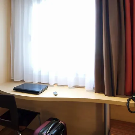 Ibis Ostrobramska Hotel Warsaw